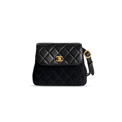 CHANEL 25A HANDLE KELLY BAG A94679 (18*14.5*6.5cm)